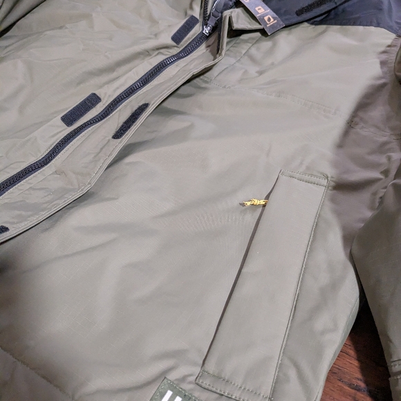 Vans parka size small - Picture 3 of 7